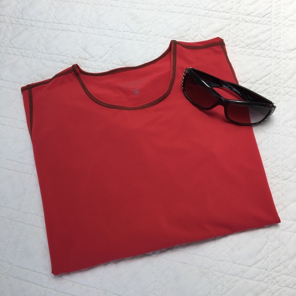 Athleta rashguard top - Picture 2 of 7